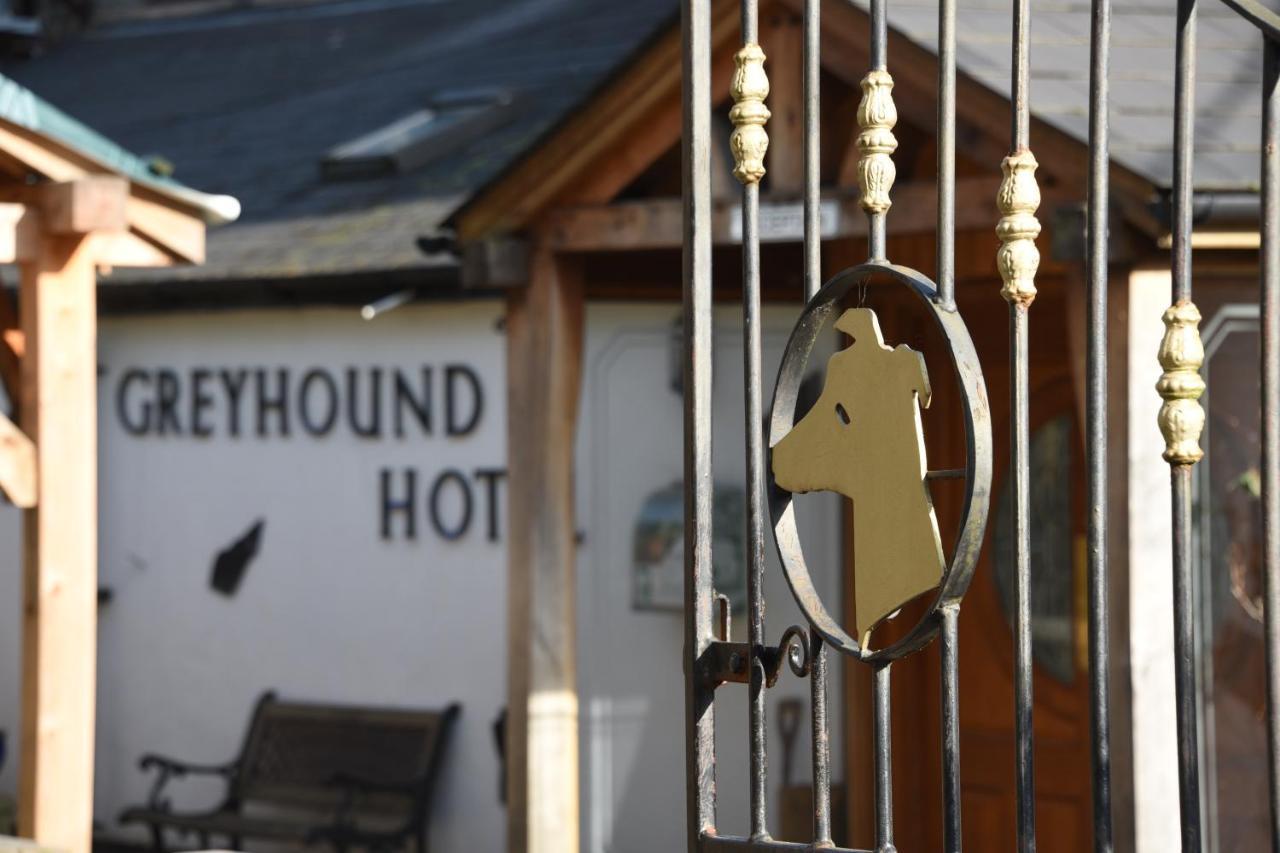 Hotel Greyhound *